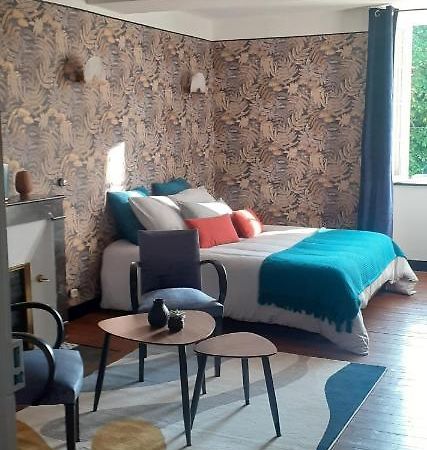 Maison Blanche Cherval Екстериор снимка