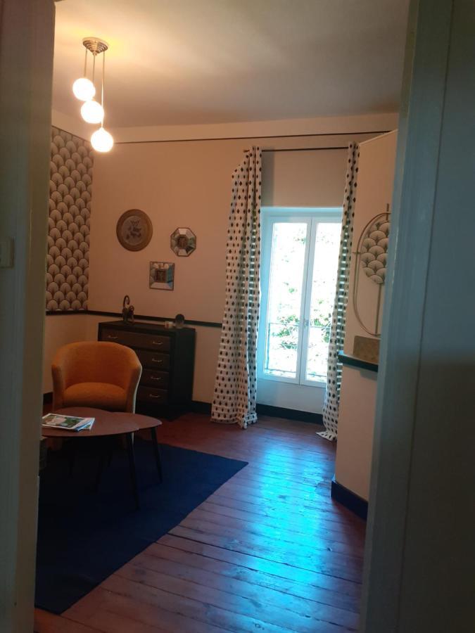Maison Blanche Cherval Екстериор снимка